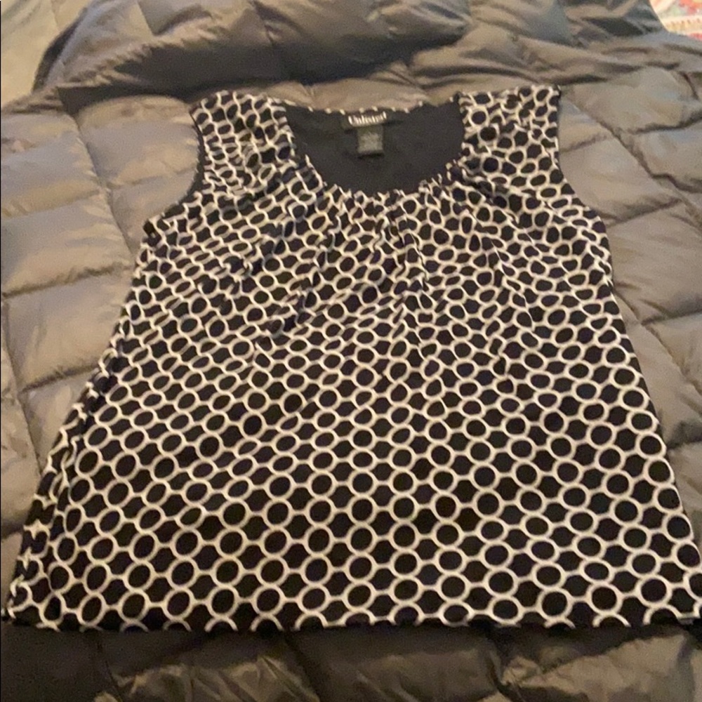 Cute sleeveless top